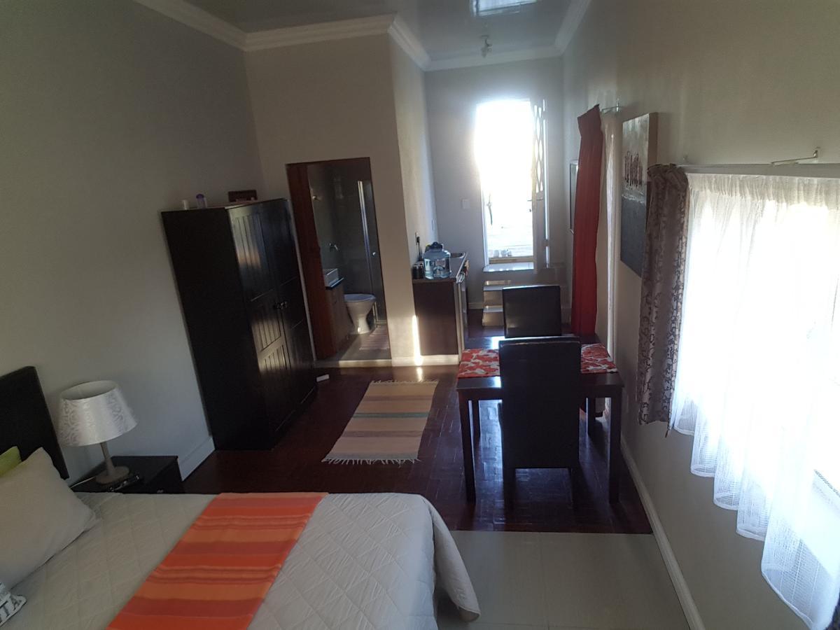 Beachway Guesthouse Πορτ Ελίζαμπεθ Εξωτερικό φωτογραφία
